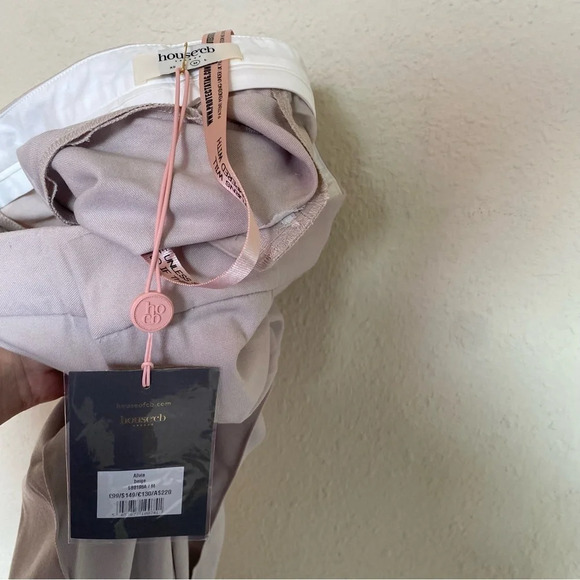 NWT House of CB Alivia BEIGE LOOSE FIT TROUSERS straight leg minimalist size M - Picture 6 of 16